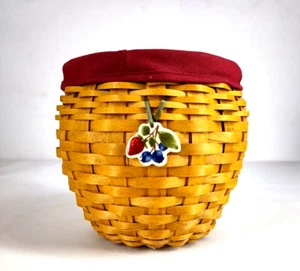 Charm Firmato Da 7 Famiglie Longaberger Cesto Fragole Grande Fodera Rossa 05 4pz - Foto 1 di 14