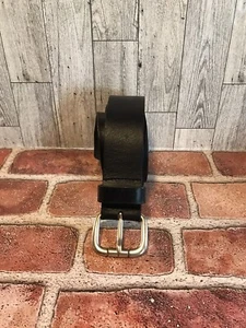 Fossil Mens 38” Leather Belt Silvertone Buckle Casual Work - Picture 1 of 6