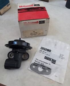 NOS 2000 - 2004 EGR VALVE Ford XW4Z-9D475-AB Motorctaft CX-1745 Mustang Lincoln 