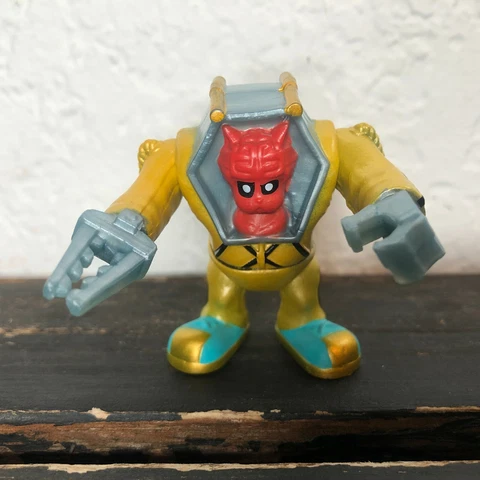 Treasure X Alien Series Mech Maniacs Snap Kat Figure Toy Moose Collectible 2" Cover