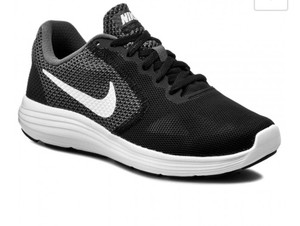 Comprá zapatillas de mujer online │ Hasta 6 cuotas sin interés