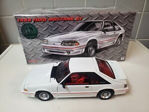 [1/150] GMP / LP Diecast 1988 Ford Mustang GT 5.0 1/18 diecast model car