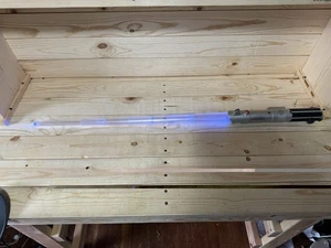 Hasbro Star Wars Anakin Skywalker Farbwechsel Lichtschwert - Bild 1 von 6