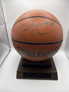 NBA HOF Shaquille Shaq O'Neal Autographed NBA Basketball 1992 NBA #1 Draft Pick - Picture 1 of 9