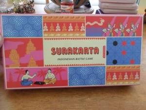 Surakarta Indonesian Battle Board Game -NEW-Kikkerland Design - Picture 1 of 3