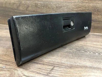 Cadillac Deville: 1994, 1995, 1996, 1997, 1998, 1999, guantera con pestillo Foto 1 de 4