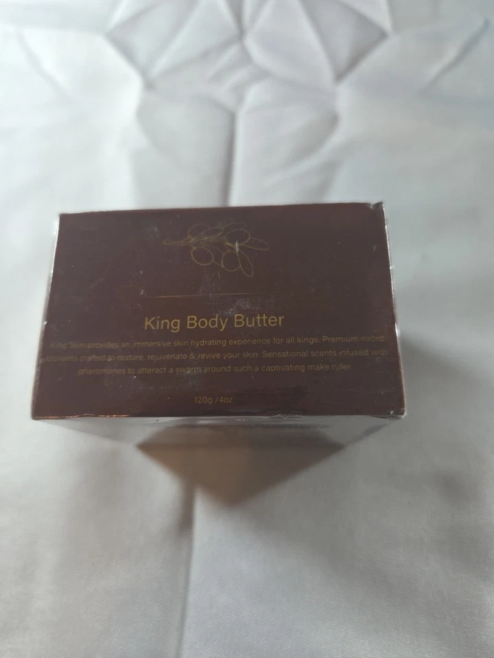 Crema hidratante de colonia orgánica coronada King Body Butter 4 oz/120 g para hombre aroma cálido Foto 1 de 1
