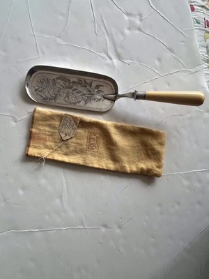 VTG Silver Plated Crumb Tray With Bone Handle Dust Pan Floral Etched Design  - Image 1 of 4