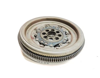 15-18 大众高尔夫 GTI 奥迪 A3 S3 TT 8V MK3 2.0L 涡轮发动机自动飞轮硬度板 — 第 1/4 张图片