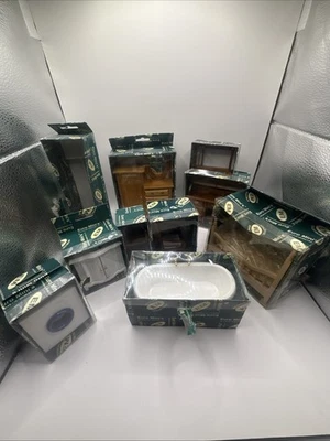 Puppenstuben Möbel Konvolut, Hobby ￼ - Bild 1 von 4