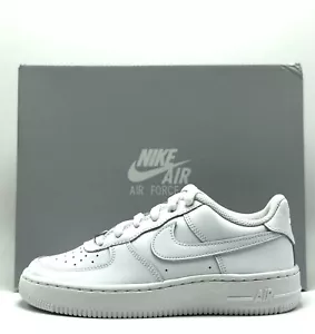 *NEW* Big Kids Nike Air Force 1 Low LE White/White/White (FV5951 111) 👍 - Picture 1 of 7
