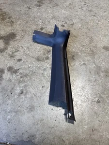 Jeep Cherokee XJ 97-01 Passenger D Pillar Cargo Trim Mist Grey (PB00) - Bild 1 von 8