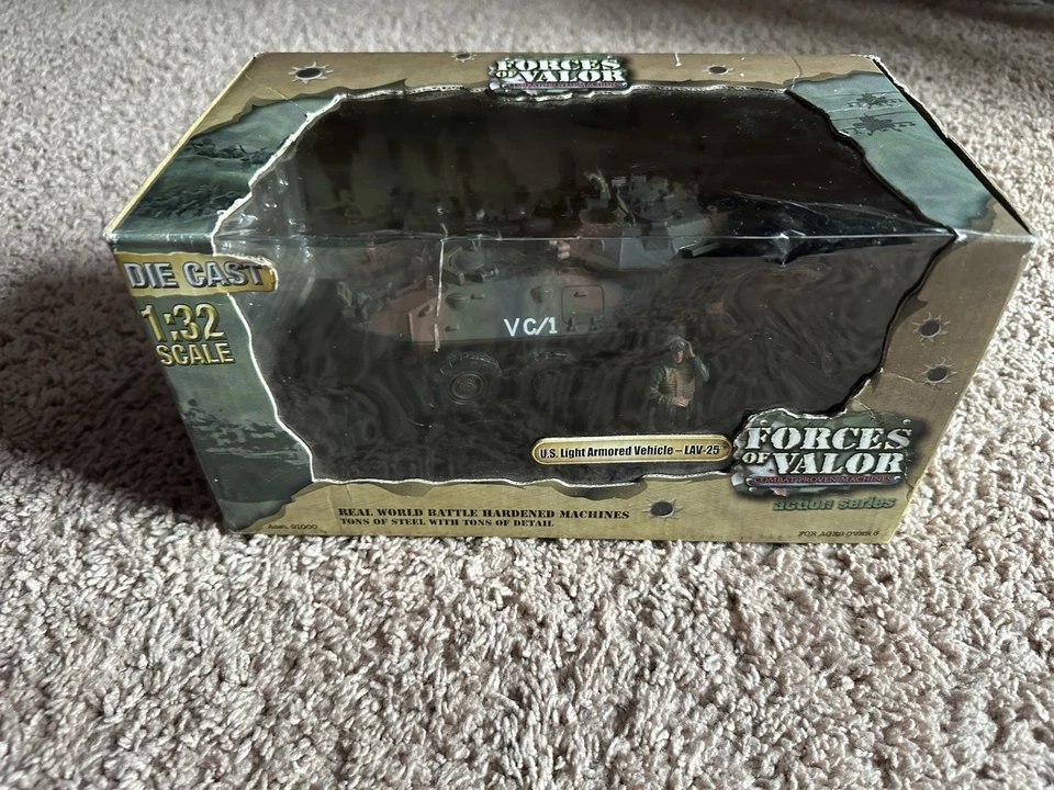 Forces of Valor Die Cast Metal U.s. Light Armored Vehicle LAV 25 91012