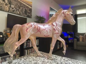 2010-2011 Breyer Pink Ribbon Horse Breast Cancer Andalusian Stallion ⭐️ See Pics - Picture 1 of 8