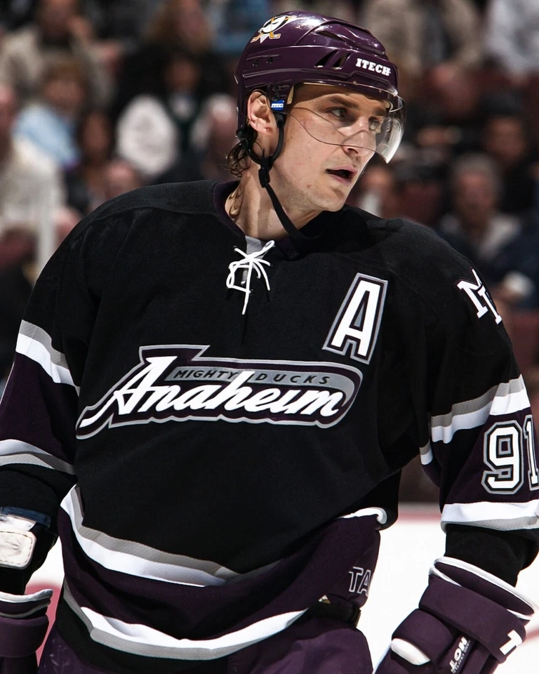 Sergei Fedorov Día del Juego Retrato Anaheim Ducks 8x10 NHL Hockey Foto Foto 1 de 1