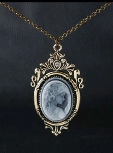 Large Gold And Grey Cameo, Pendant Necklace - Picture 1 of 4