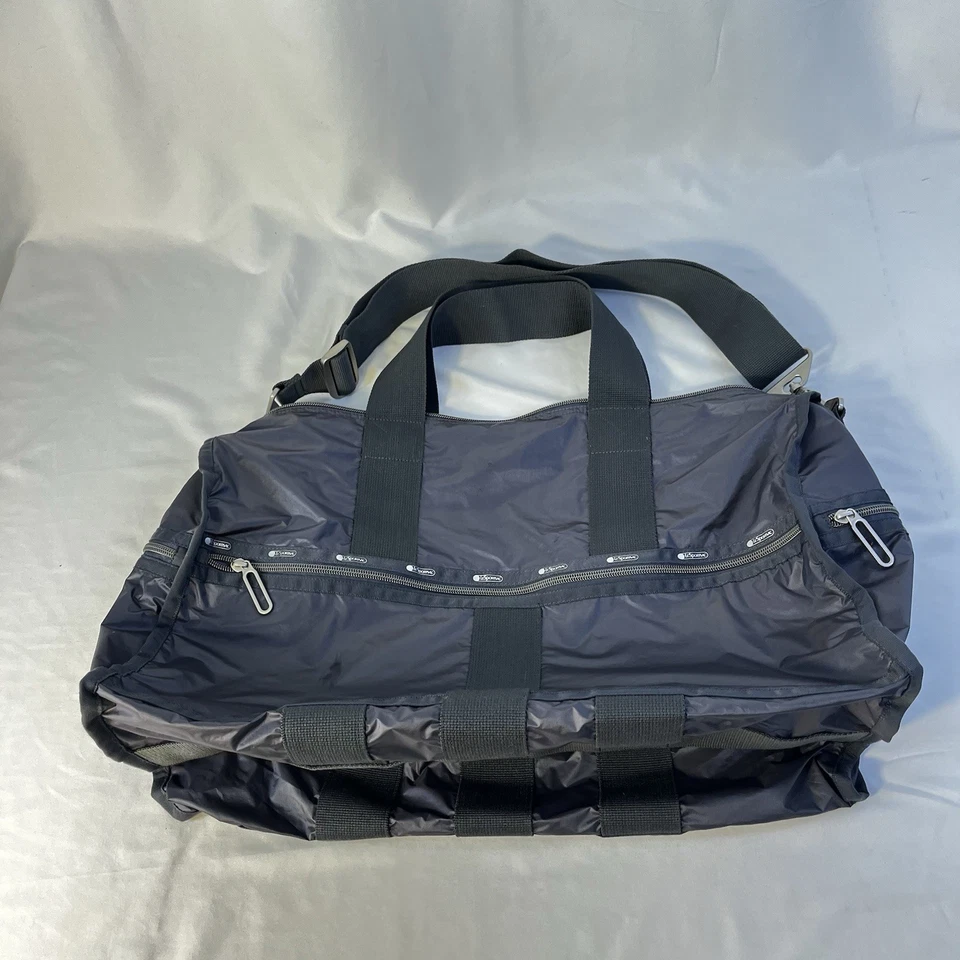 Bolso de Lona de Viaje Grande LeSportsac Fin de Semana Gimnasio Bolso de Hombro Foto 1 de 4