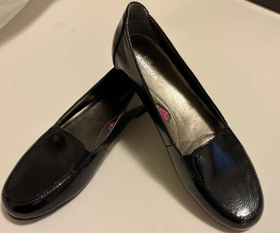 Ros Hommerson Women’s Comfort Loafer Flat Black Patent Leather Shoe Sz7.5N New - Image 1 of 4