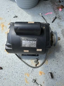 Motore Induzione 110v 60 Hz 3/4 HP .55 kW 10Amp 1720RPM 1PH Seghetto a Nastro - Foto 1 di 3