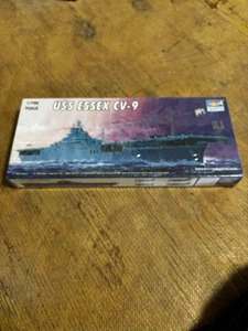 Trumpeter model kit USS Essex Battleship CV-9 1/700 Sealed Box - Picture 1 of 3