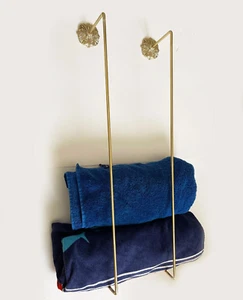 Vintage Brass Towel Holder – Wall Mounted Towel Rack, Elegant Bathroom Storage - Picture 1 of 5