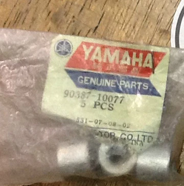 Espaciador de rueda Yamaha 1972-1983 U7E/GT/RDMX/DT 60/80 - 90387-10077 NUEVO DE STOCK  Foto 1 de 2