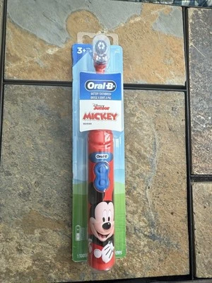 Oral-B Kids Electric Toothbrush Disney Junior Mickey Mouse / Battery Included - Image 1 of 2