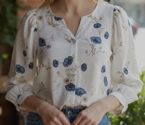 Ana A New Approach V-Neck Floral Top Jr. Size XS - Picture 1 of 11