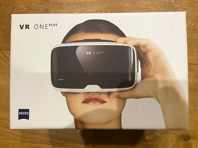 ZEISS VR ONE Plus Virtual Reality Headset - Image 1 of 3