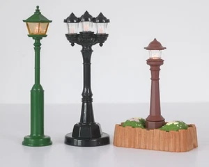 Poste de lámpara Sylvanian farola. Patio de jardín iluminado vintage Calico Critters - Imagen 1 de 10