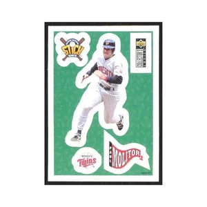 1997 Upper Deck Collectors Choice Paul Molitor Twins #4 - Picture 1 of 3