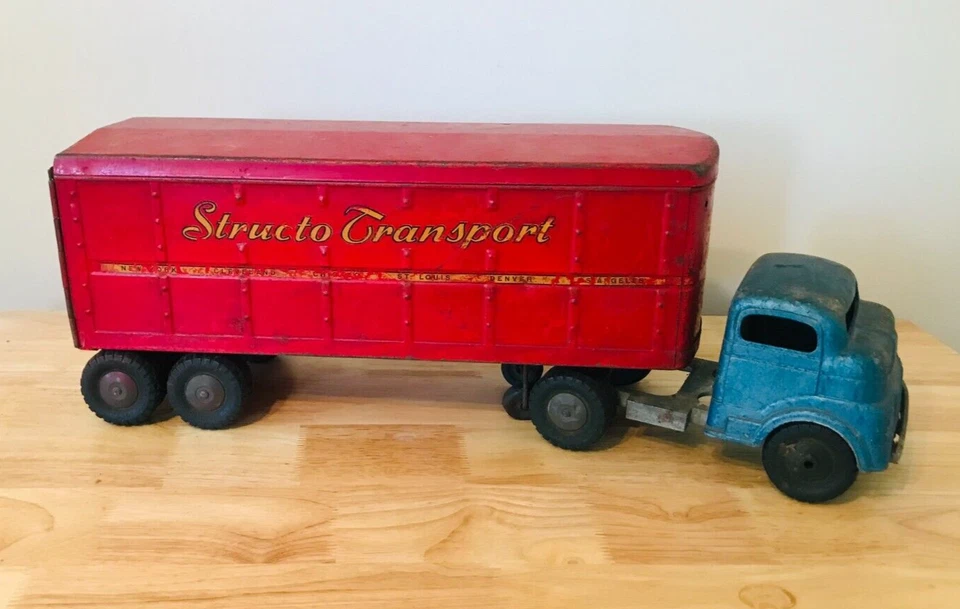 Vintage Strutco #700 Semi Truck & Trailer Diecast Pressed Steel Toys Adult 50s - Image 1 of 4