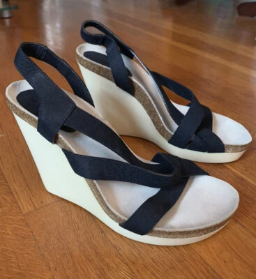 Sandalia de tacón de cuña de goma corcho con tiras de gamuza azul marino talla 38 JIL SANDER Foto 1 de 4