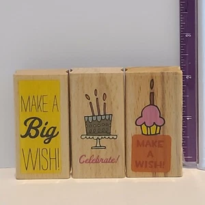 Studio G Lote de 3 ¡Pide un gran deseo! Cupcake Cake Celebrate 2011 montado en madera - Imagen 1 de 4