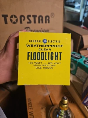 GE 150w PAR38 Floodlight 150PAR/FL Medium Skirted Base, Red Etch, Made in Canada - Image 1 of 4