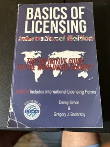 Basics of Licensing : édition internationale : Simon & Battersby - Photo 1/9