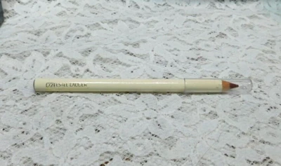 Estee Lauder Lip Defining Pencil Tawny 07 Brand New No Box - Image 1 of 2
