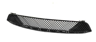 BMW X1 (E84) 2013-2015 PARACHOQUES DELANTERO INFERIOR CENTRAL PARRILLA (NEGRO) Foto 1 de 4