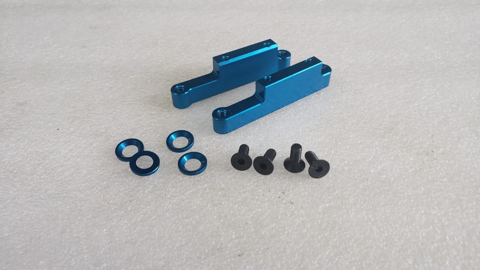 TEAM ASSOCIATED RC8B3.2 MOTOR MOUNT  - Image 1 of 1