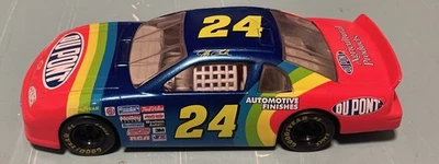 Action NASCAR #24 Jeff Gordon 1996 Monte Carlo 1:24 Scale Race Car           - Image 1 of 4