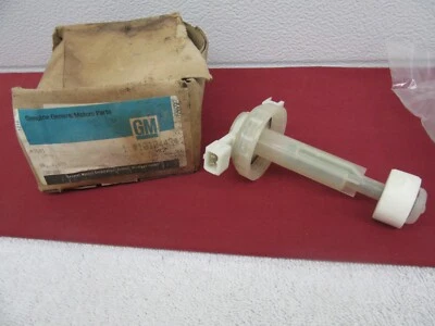 NOS 1986-1990 Pontiac 6000 Brake Master Cylinder Reservoir Cap GM 10104434    dp - Image 1 of 4