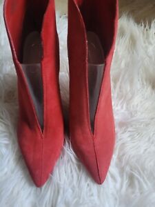 Jessica Red Suede Booties Boots Size 8