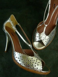 NEW TABITHA SIMMONS J. CREW Retail $378 DUSTY MILLER PEEP-TOE HEELS SILVER 6.5 - Picture 1 of 2