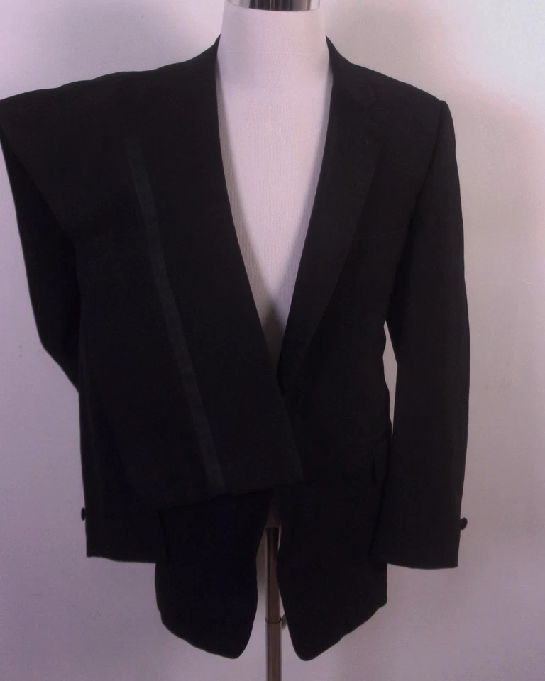 vintage 70s EUC Bill Blass Canvassed 2 Pc Tux Tuxedo Formal Silk Lapels 46 L - Image 1 of 4