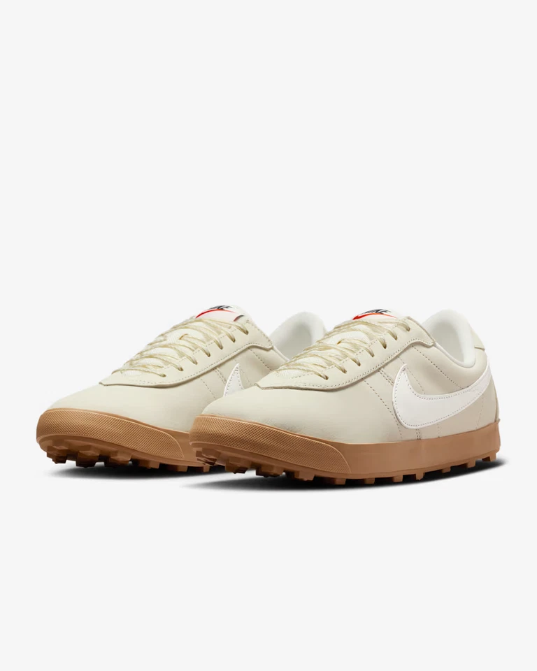 IH2341-100 Nike Astrograbber goma de leche de coco marrón claro (para hombre) - Imagen 1 de 4