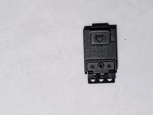 Power jack protection Door for Dell 14" Rugged Extreme 7404 Laptop - Afbeelding 1 van 1