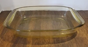 Vintage Dynaware PyrORey Light Amber Yellow Baking Dish Glass 10.5 x 6 in  Rare - Picture 1 of 13