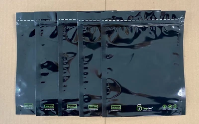 TERP LOC New and Unused. 7"x 9" Grove Bags 5 Count