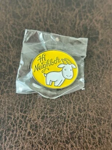 Beekman 1802 Goat Pin 2024 Holiday "HI NEIGHBOR" nip - Picture 1 of 2