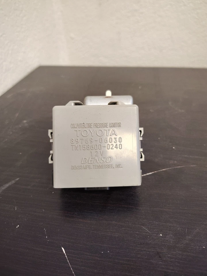 Монитор давления в шинах 2007-2008 Toyota Solara - Изображение 1 из 3